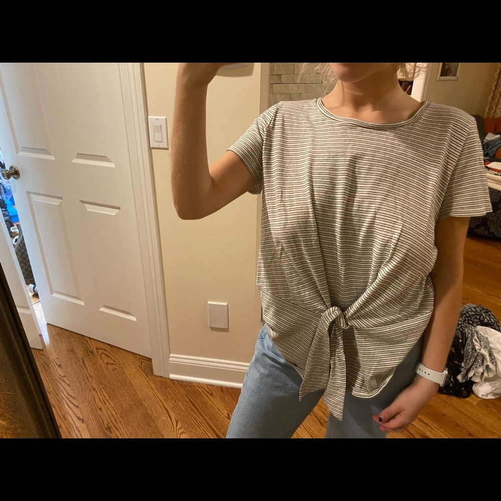 Tee - Picture 2 of 3